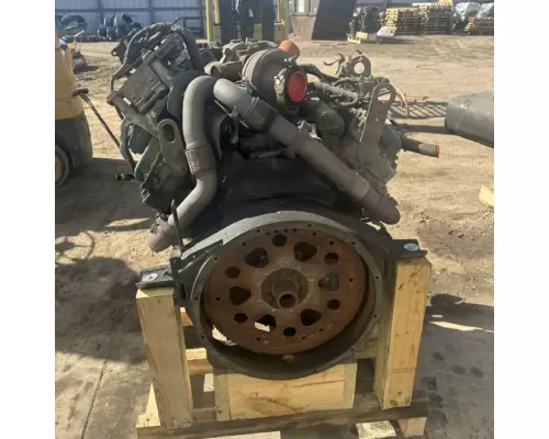 International VT365 Engine Assembly