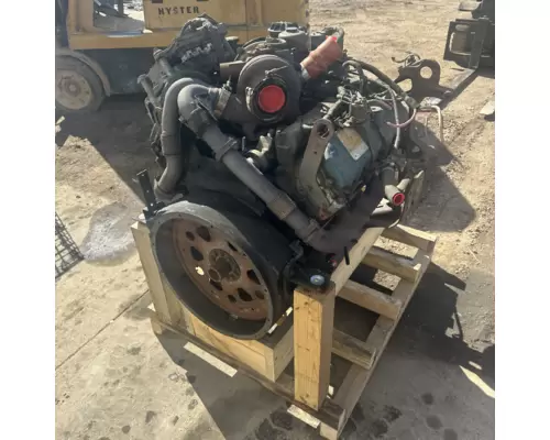 International VT365 Engine Assembly