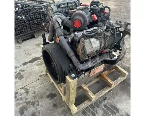 International VT365 Engine Assembly