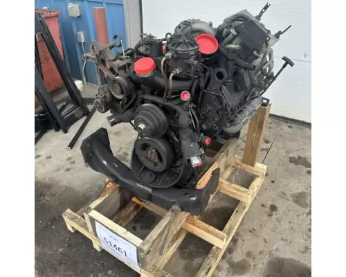 International VT365 Engine Assembly