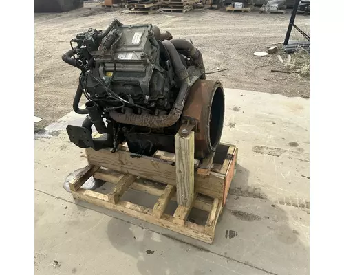 International VT365 Engine Assembly