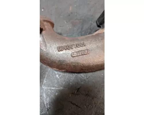 International VT365 Exhaust Manifold