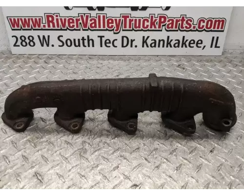 International VT365 Exhaust Manifold