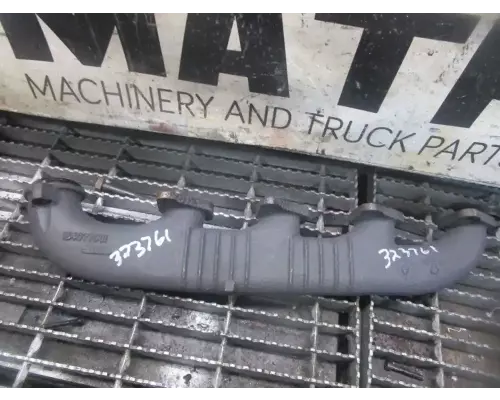 International VT365 Exhaust Manifold