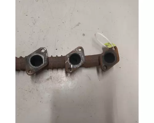 International VT365 Exhaust Manifold