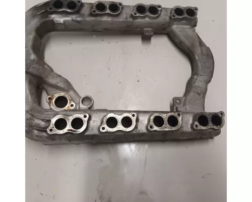 International VT365 Intake Manifold