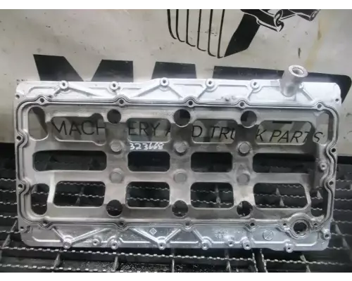 International VT365 Oil Pan