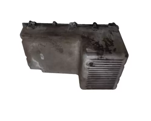 International VT365 Oil Pan