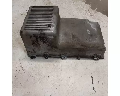 International VT365 Oil Pan