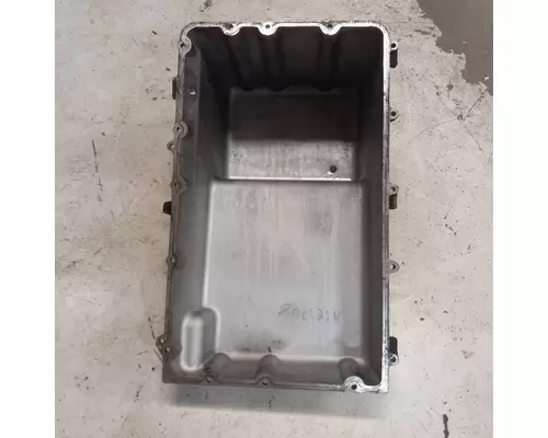 International VT365 Oil Pan