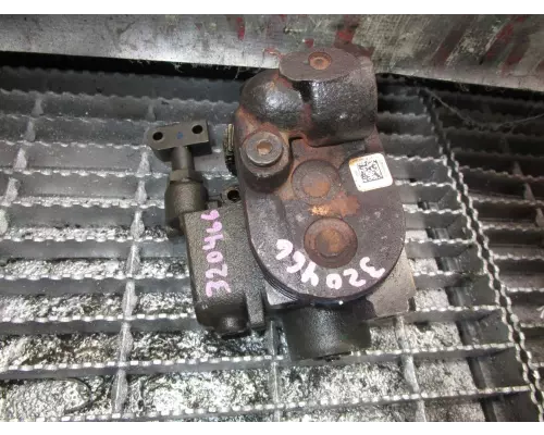 International VT365 Oil Pump