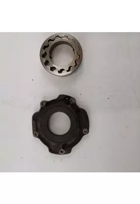 International VT365 Oil Pump