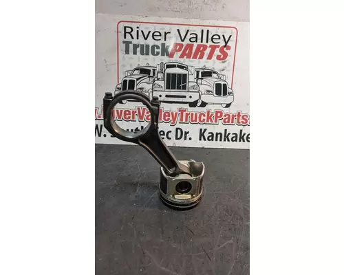 International VT365 Piston