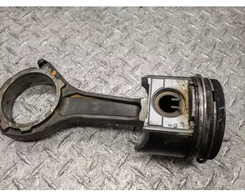 International VT365 Piston