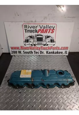 International VT365 Valve Cover