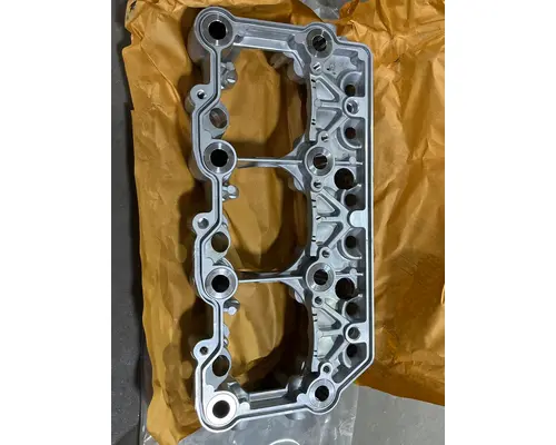 Valve Cover INTERNATIONAL VT 275 K &amp; R Truck Sales, Inc.