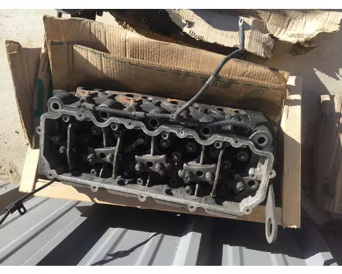 Cylinder Head INTERNATIONAL VT365 Active Truck Parts