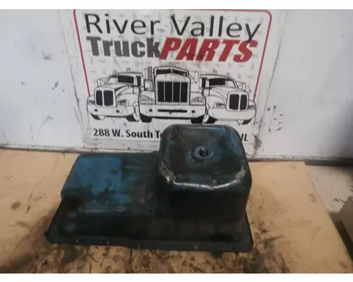 Oil Pan International VT365 River Valley Truck Parts