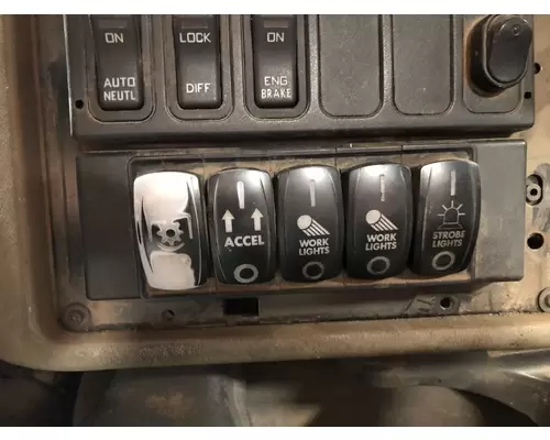 International WORKSTAR Dash Panel