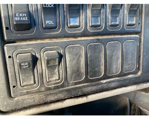 International WORKSTAR Dash Panel