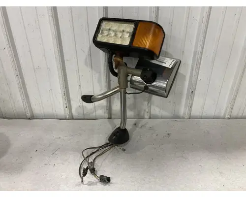 International WORKSTAR Hood