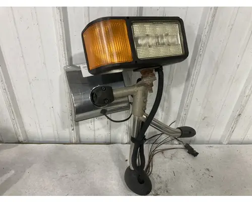 International WORKSTAR Hood