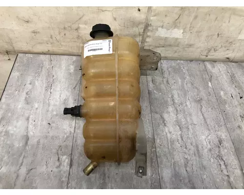 International WORKSTAR Radiator Overflow Bottle  Surge Tank