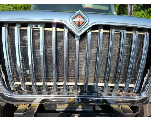 International WorkStar 7300 Grille