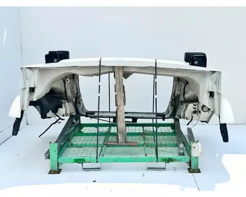 International WorkStar 7300 Hood