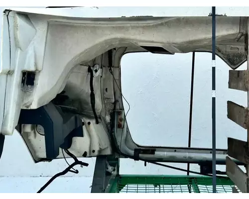 International WorkStar 7300 Hood