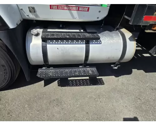 International WorkStar 7400 Fuel Tank