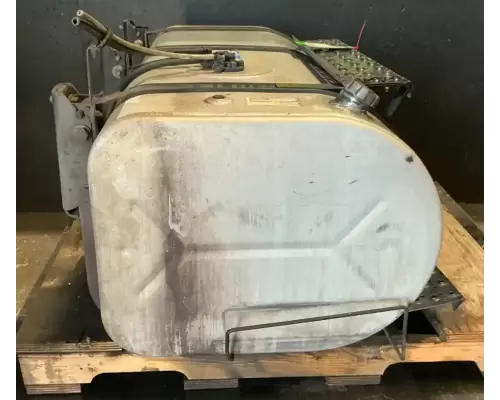 International WorkStar 7400 Fuel Tank