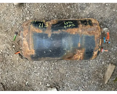 International WorkStar 7500 Air Tank