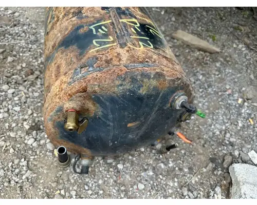 International WorkStar 7500 Air Tank