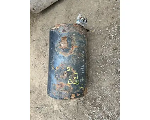 International WorkStar 7500 Air Tank