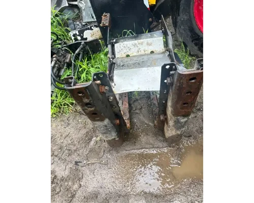 International WorkStar 7500 Battery Box