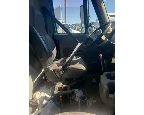 International WorkStar 7500 Cab