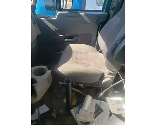 International WorkStar 7500 Cab