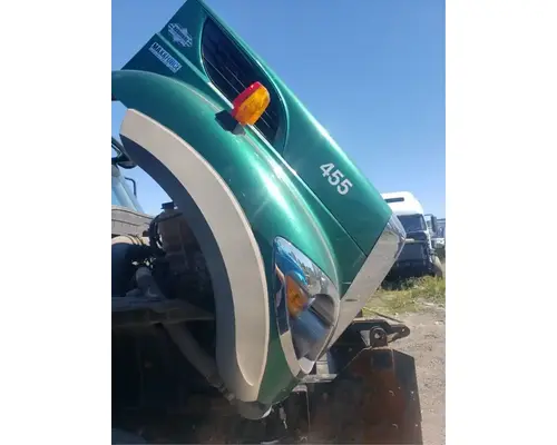 International WorkStar 7500 Hood