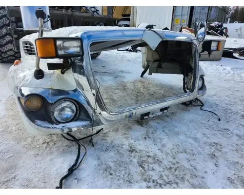 International WorkStar 7500 Hood