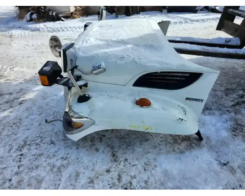 International WorkStar 7500 Hood