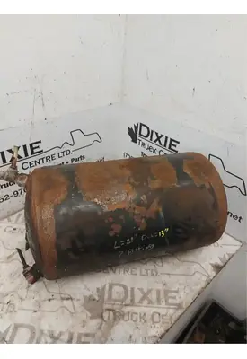 International WorkStar 7600 Air Tank