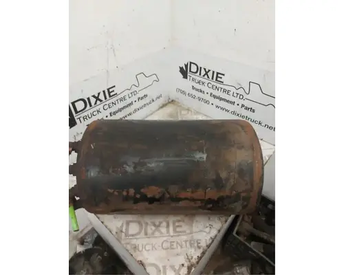 International WorkStar 7600 Air Tank