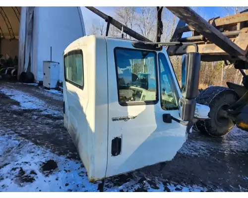 International WorkStar 7600 Cab