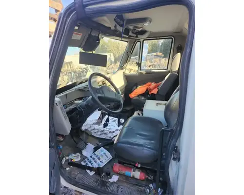 International WorkStar 7600 Cab