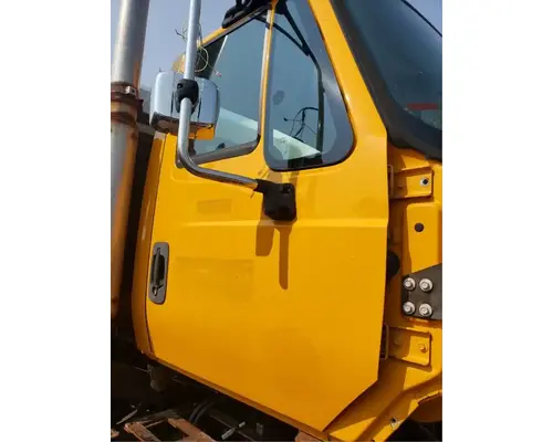 International WorkStar 7600 Door Assembly, Front