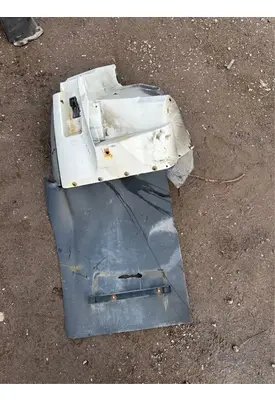 International WorkStar 7600 Fender Extension