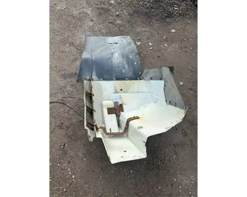 International WorkStar 7600 Fender Extension