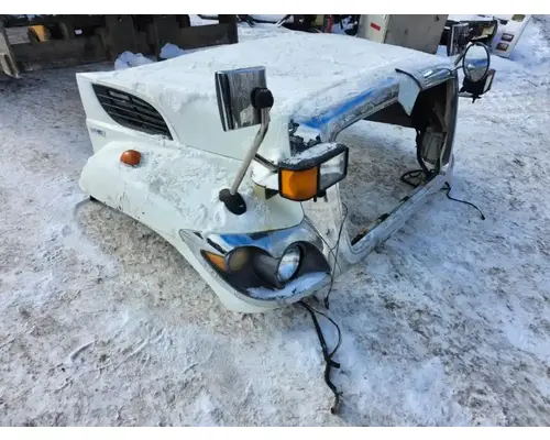 Hood International WorkStar 7500 Dixie Truck Centre