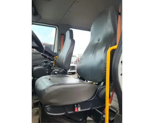 Seat, Front International WorkStar 7500 Complete Recycling Group LLC
